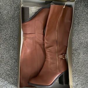 Beautiful boots only used once maybe